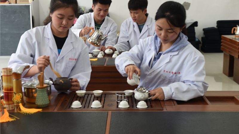 膏方成品规格解析：如何挑选适合自己的养生良方**